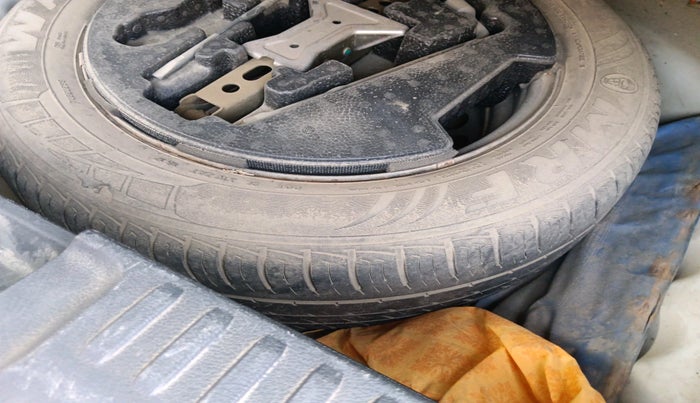 2017 Maruti Vitara Brezza VDI (O), Diesel, Manual, 68,841 km, tyre