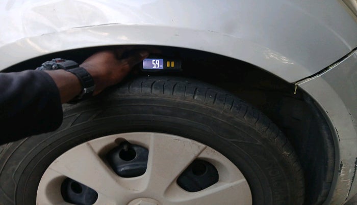 2012 Maruti Ritz VDI, Diesel, Manual, 1,53,832 km, tyre