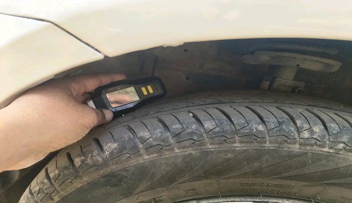 2012 Maruti Swift VDI, Diesel, Manual, 1,26,679 km, tyre