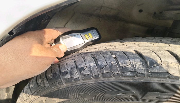 2012 Maruti Swift VDI, Diesel, Manual, 1,26,679 km, tyre