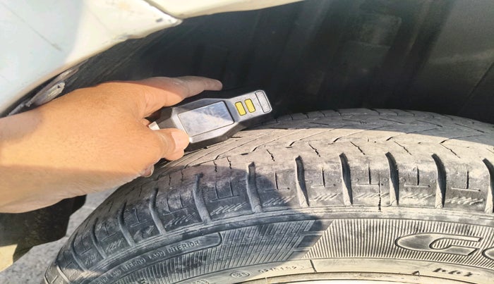 2012 Maruti Swift VDI, Diesel, Manual, 1,26,679 km, tyre