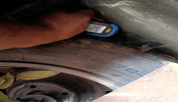 2013 Chevrolet Sail UVA 1.2 LS, Petrol, Manual, 90,108 km, tyre