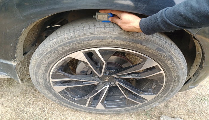 2025 Mahindra SCORPIO CLASSIC S 7STR, Diesel, Manual, 44,482 km, tyre