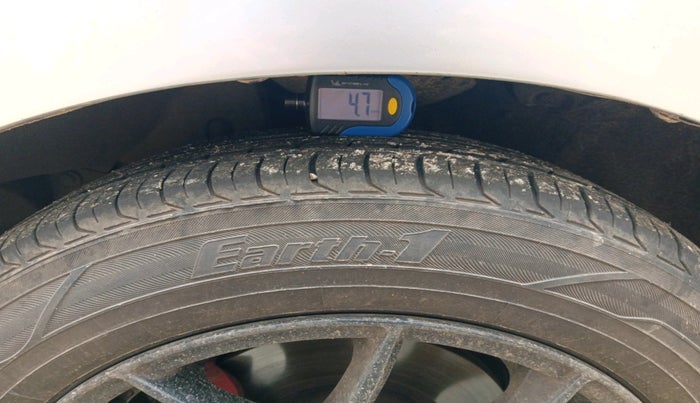 2015 Honda City 1.5L I-DTEC SV, Diesel, Manual, 92,078 km, tyre