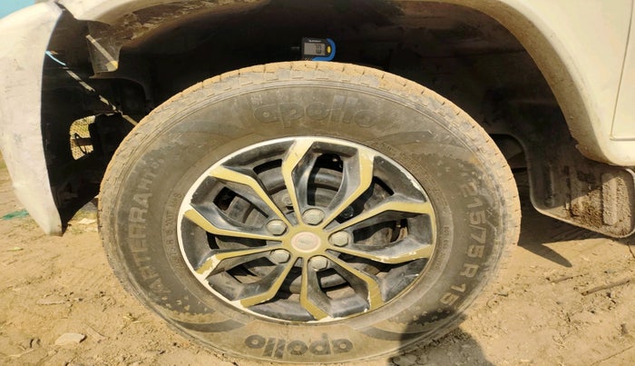 2020 Mahindra Bolero B4, Diesel, Manual, 51,447 km, tyre