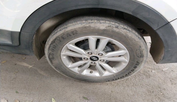 2017 Hyundai Creta SX PLUS 1.6 PETROL, Petrol, Manual, 41,482 km, tyre