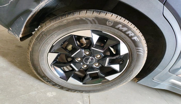 2024 KIA SONET 	 HTX 1.0 TURBO DCT, Petrol, Automatic, 16,105 km, tyre