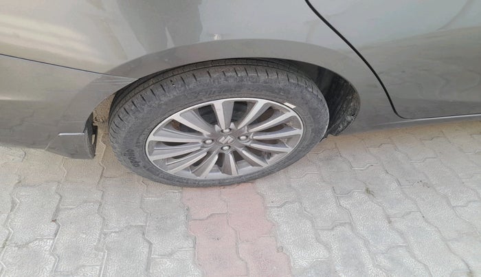 2018 Maruti Ciaz ALPHA  AT 1.5 SHVS PETROL, Petrol, Automatic, 71,078 km, tyre