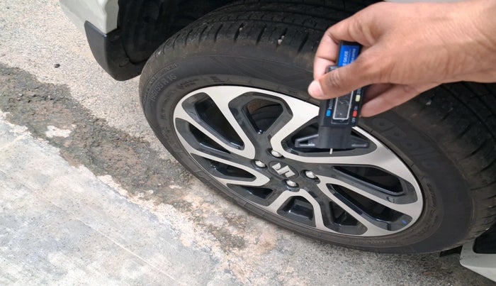 2024 Maruti Baleno ALPHA 1.2 AGS, Petrol, Automatic, 7,972 km, tyre