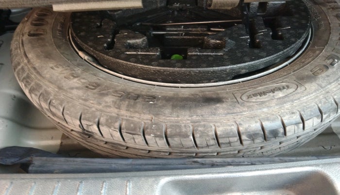 2016 Hyundai Creta S 1.6 PETROL, Petrol, Manual, 89,810 km, tyre