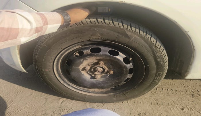 2011 Ford Figo EXI 1.4 DIESEL, Diesel, Manual, 99,257 km, tyre