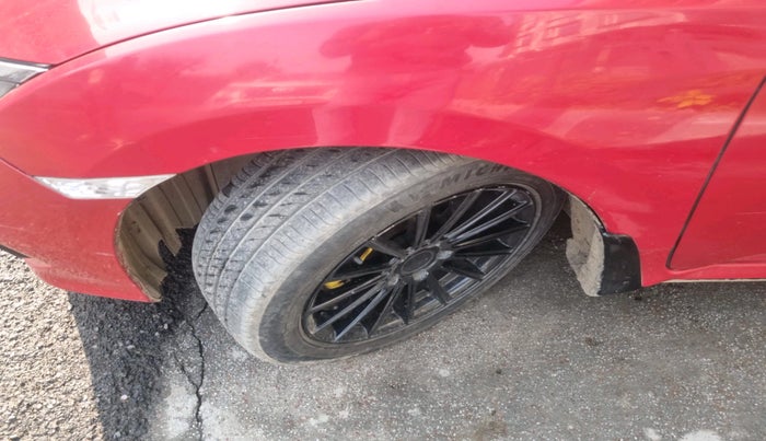 2019 Honda Civic 1.8L I-VTEC ZX CVT, Petrol, Automatic, 1,17,940 km, tyre