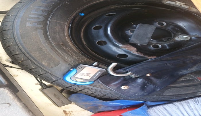 2021 Maruti Alto VXI, Petrol, Manual, 48,089 km, tyre