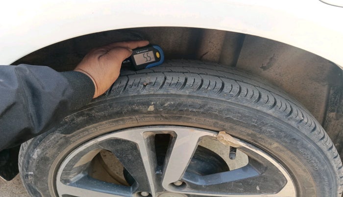 2021 Tata ALTROZ XZ PETROL, Petrol, Manual, 16,603 km, tyre