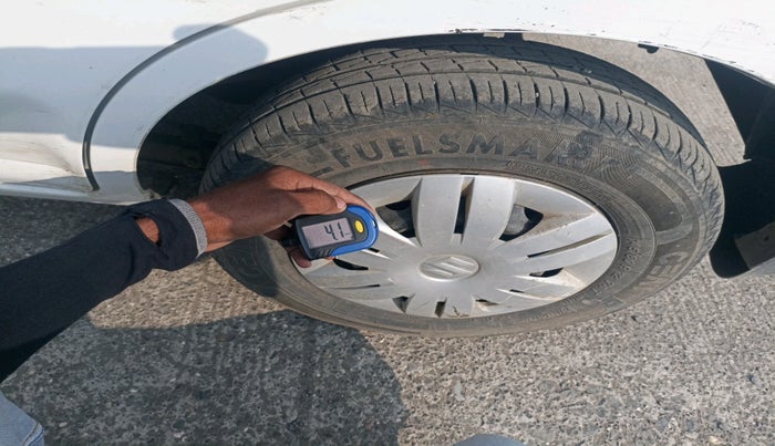 2019 Maruti Alto LXI, Petrol, Manual, 26,319 km, tyre