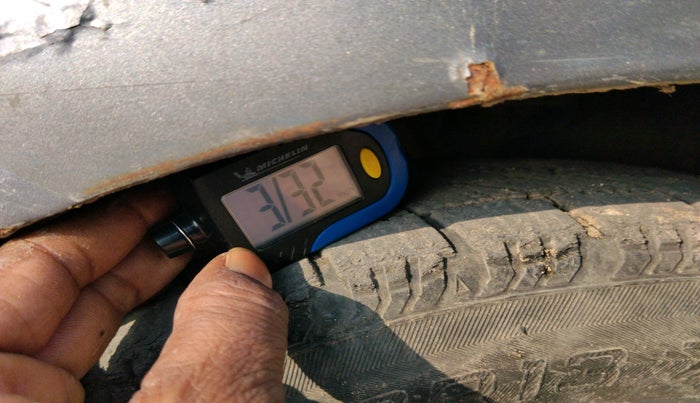 2012 Hyundai Santro Xing GLS, Petrol, Manual, 1,05,646 km, tyre