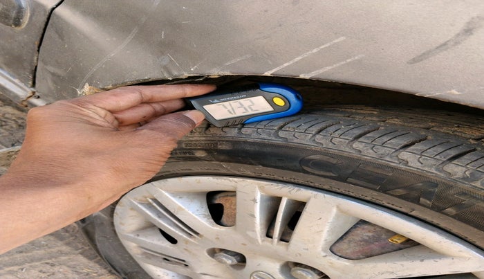 2012 Hyundai Santro Xing GLS, Petrol, Manual, 1,05,646 km, tyre