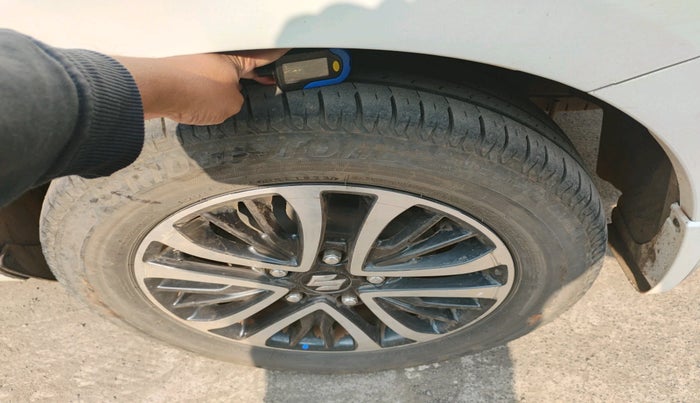 2023 Maruti Ertiga ZXI (O) CNG, Petrol, Manual, 78,448 km, tyre