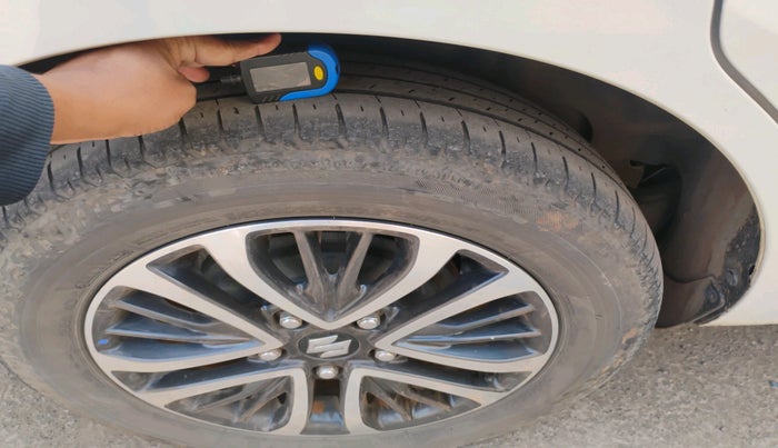 2023 Maruti Ertiga ZXI (O) CNG, Petrol, Manual, 78,448 km, tyre