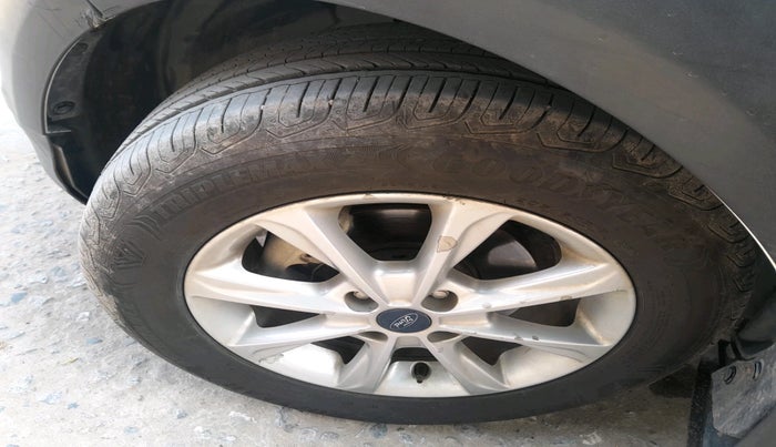 2018 Ford Ecosport TITANIUM 1.5L PETROL, Petrol, Manual, 32,373 km, tyre