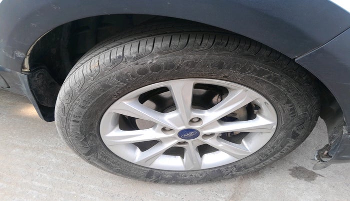 2018 Ford Ecosport TITANIUM 1.5L PETROL, Petrol, Manual, 32,373 km, tyre