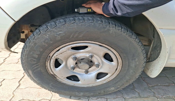 2012 Tata Safari 4X2 EX DICOR 2.2 VTT, Diesel, Manual, 95,186 km, tyre