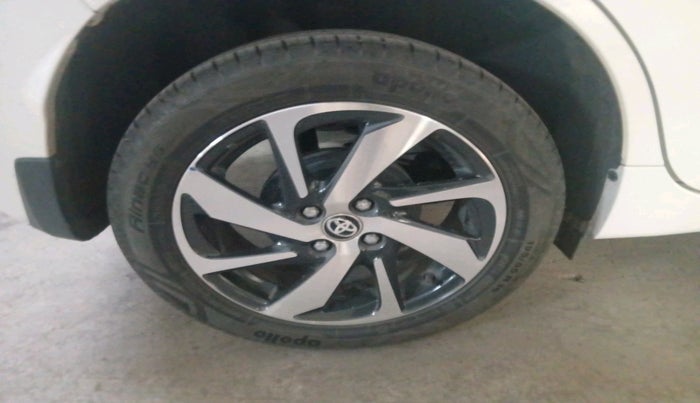 2023 Toyota Glanza G AMT, Petrol, Automatic, 15,730 km, tyre