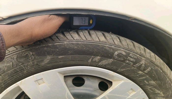 2010 Chevrolet Aveo LS 1.4, Petrol, Manual, 19,817 km, tyre