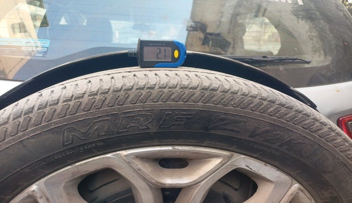 2017 Ford Ecosport TITANIUM 1.5L DIESEL, Diesel, Manual, 1,12,973 km, tyre