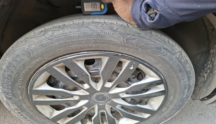 2014 Nissan Sunny XL DIESEL, Diesel, Manual, 93,536 km, tyre