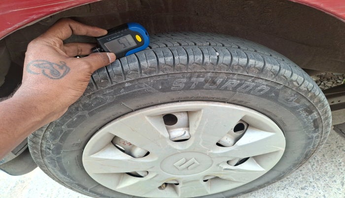 2013 Maruti Wagon R 1.0 LXI, Petrol, Manual, 75,059 km, tyre