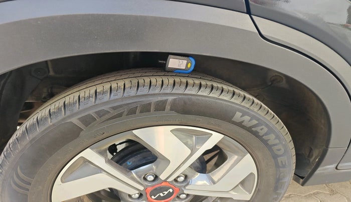 2023 KIA SONET HTX ANNIVERSARY EDITION 1.0 IMT, Petrol, Manual, 16,135 km, tyre