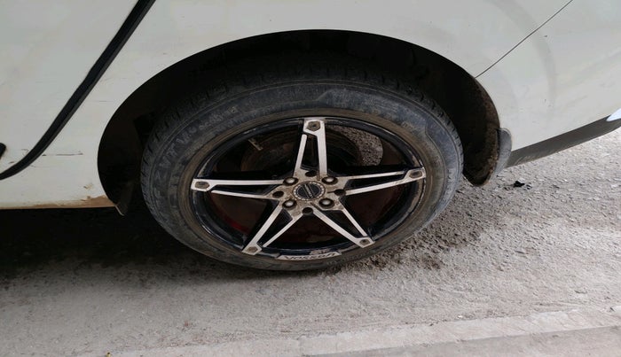 2022 Hyundai AURA S 1.2 AMT, Petrol, Automatic, 27,444 km, tyre