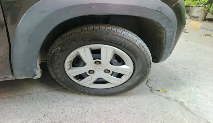 2016 Renault Kwid RXT 1.0, Petrol, Manual, 47,684 km, tyre