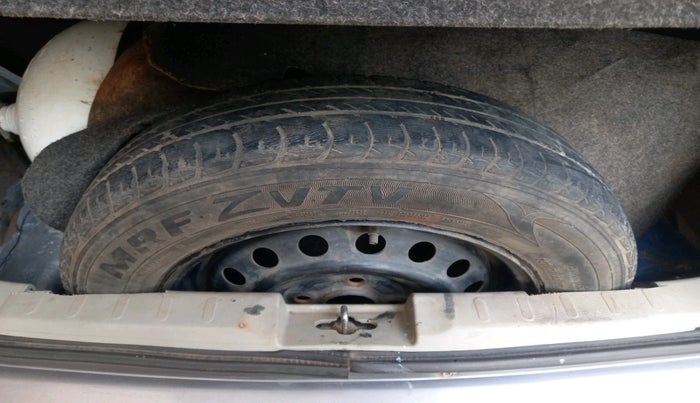 2016 Maruti Celerio VXI, Petrol, Manual, 66,774 km, tyre