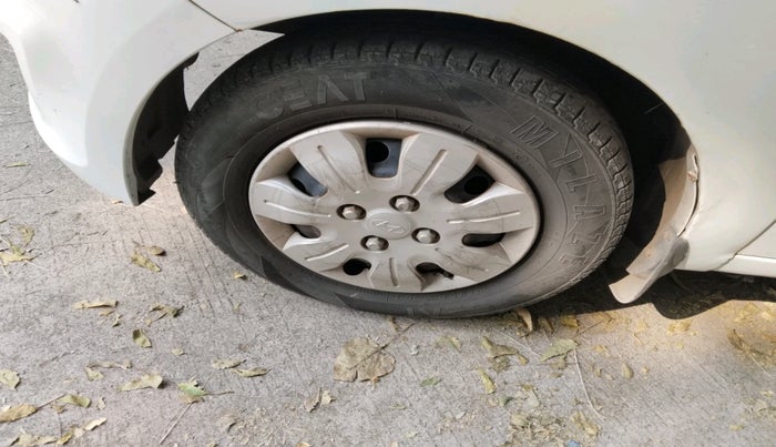 2011 Hyundai i10 MAGNA 1.1, Petrol, Manual, 72,593 km, tyre