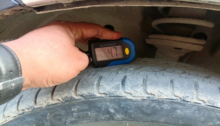 2018 Maruti Wagon R 1.0 VXI AMT, Petrol, Automatic, 29,804 km, tyre