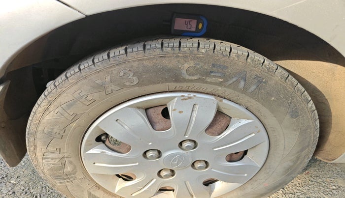 2010 Hyundai i10 MAGNA 1.2, Petrol, Manual, 85,305 km, tyre