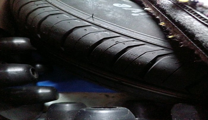 2023 Tata PUNCH PURE MT, Petrol, Manual, 6,236 km, tyre