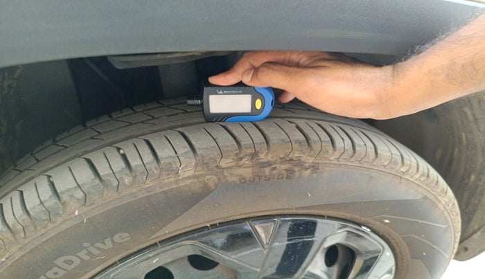 2023 Tata PUNCH PURE MT, Petrol, Manual, 6,236 km, tyre