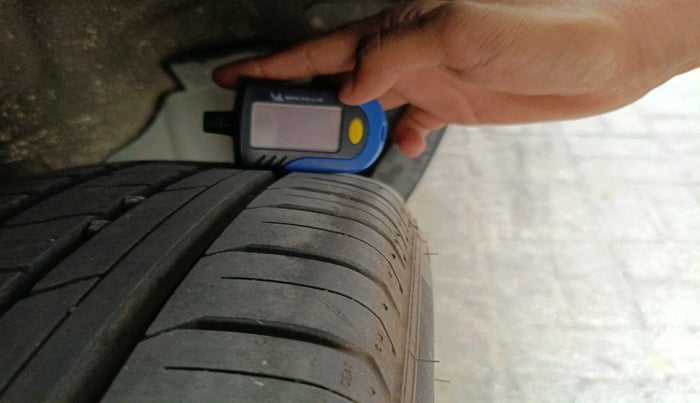 2023 Tata PUNCH PURE MT, Petrol, Manual, 6,236 km, tyre