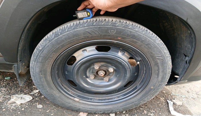 2021 Nissan MAGNITE XL, Petrol, Manual, 19,126 km, tyre