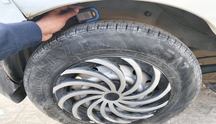 2013 Maruti A Star LXI, Petrol, Manual, 73,387 km, tyre