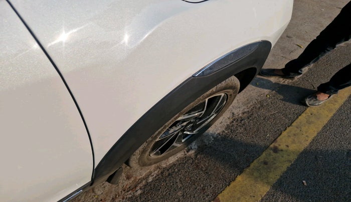 2024 Mahindra XUV 3XO AX7 1.2 TGDi, Petrol, Manual, 20,361 km, tyre