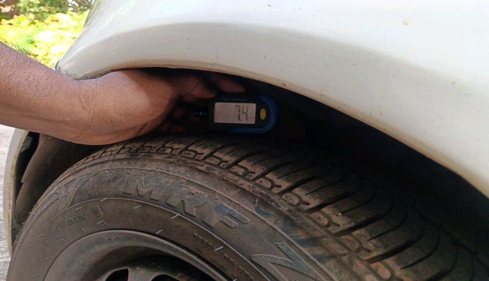 2013 Ford Figo EXI 1.4 DIESEL, Diesel, Manual, 1,77,016 km, tyre