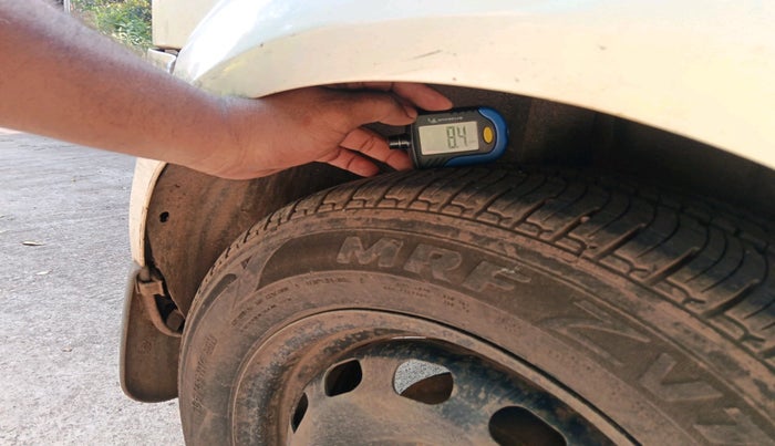 2013 Ford Figo EXI 1.4 DIESEL, Diesel, Manual, 1,77,016 km, tyre