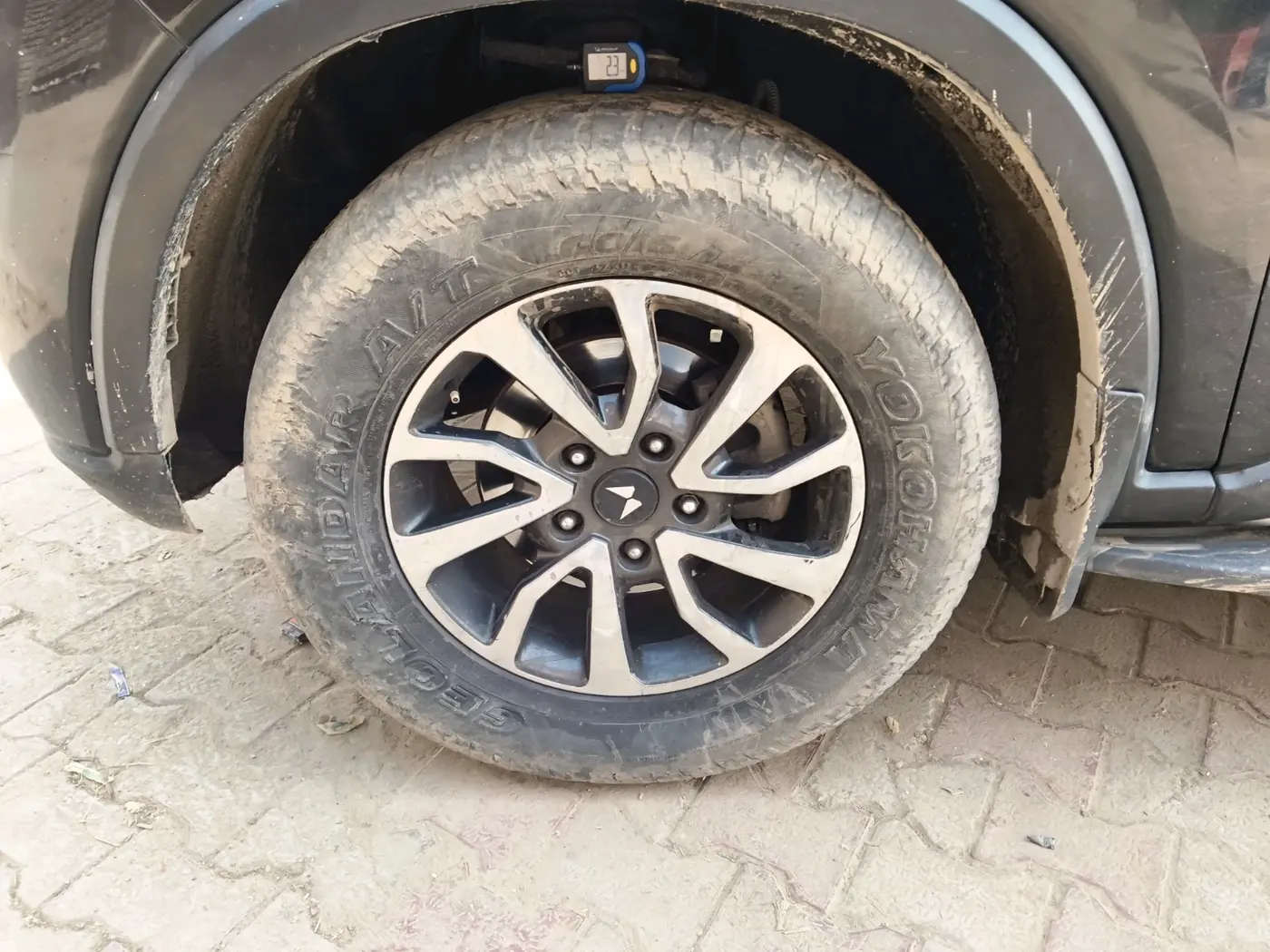 2024 Mahindra SCORPIO-N Z6 DIESEL MT 2WD 7 STR, Diesel, Manual, 77,694 km, tyre