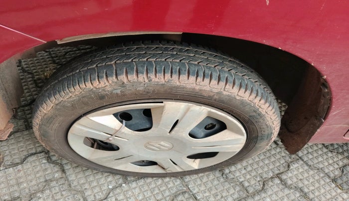 2016 Maruti Wagon R 1.0 VXI AMT, Petrol, Automatic, 50,049 km, tyre