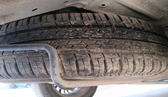 2023 Maruti Ertiga ZXI (O) CNG, Petrol, Manual, 45,888 km, tyre