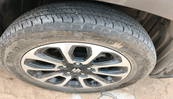 2022 Maruti Grand Vitara ALPHA SMART HYBRID ALLGRIP, Petrol, Manual, 57,270 km, tyre